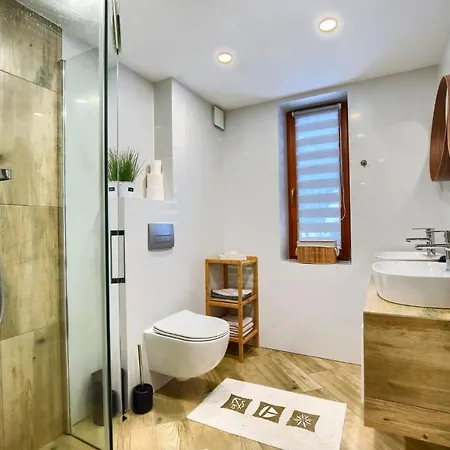 Apartament Dom Zora