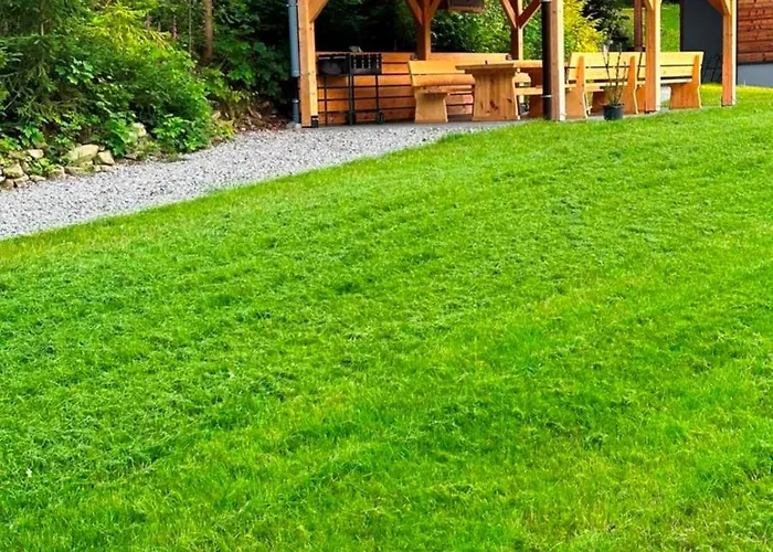 Dom Zora Apartment Brenna